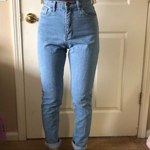 High waisted mom jeans size 27”